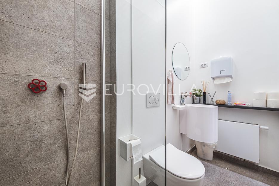 Flat For sale -  Donji Grad