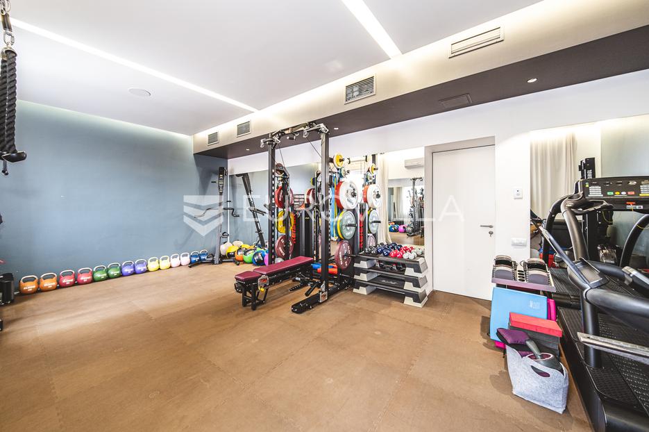 Flat For sale -  Donji Grad