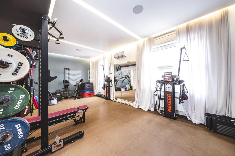 Flat For sale -  Donji Grad