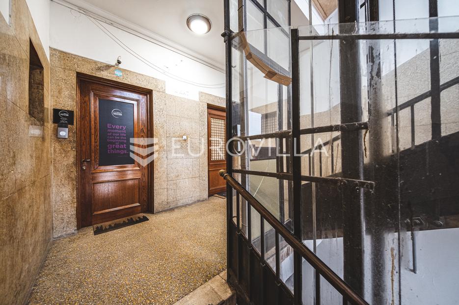 Flat For sale -  Donji Grad
