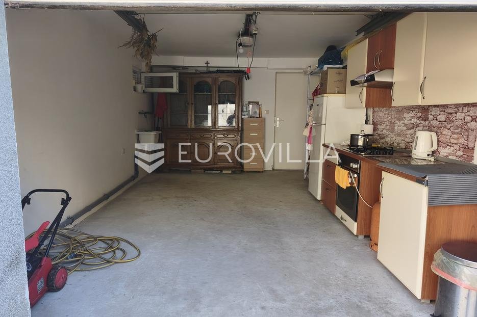 Flat For sale - Zadarska Zadar