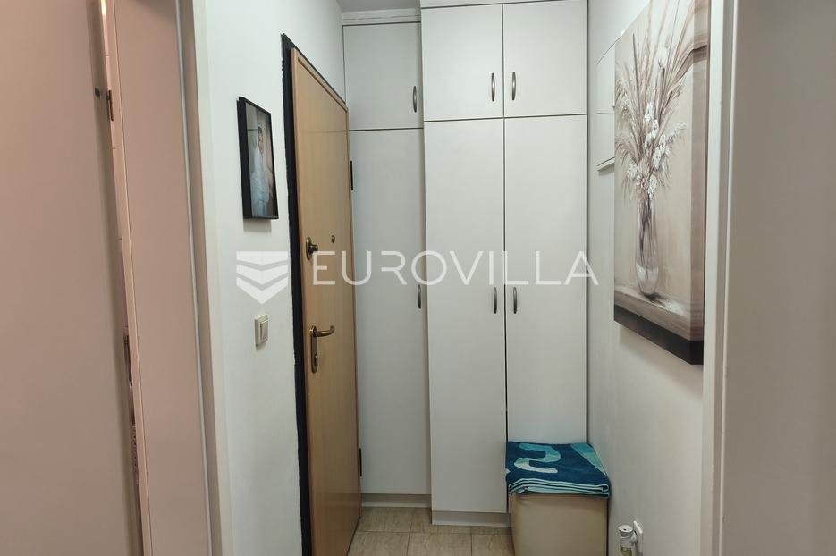 Flat For sale - Zadarska Zadar