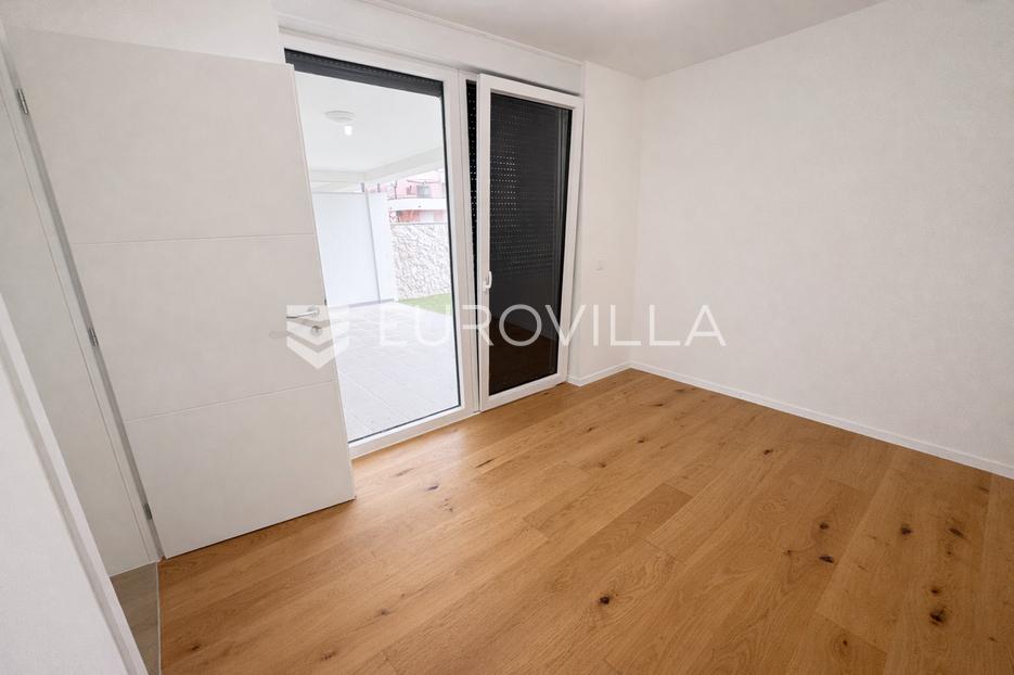 Apartmán Na predaj -  Povljana