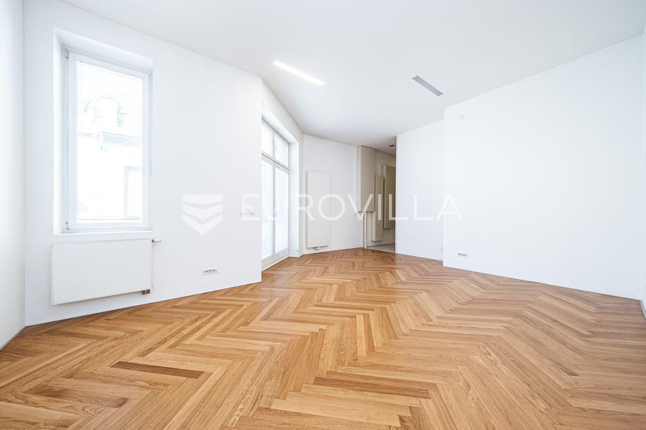 Mieszkanie Na sprzedaż -  Donji Grad