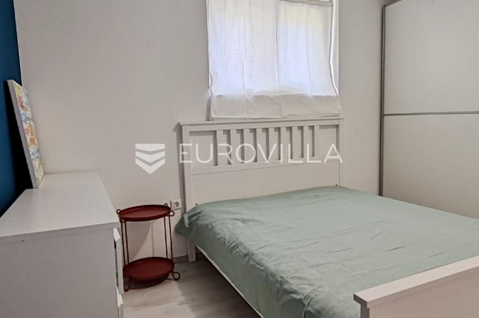 Appartamento In vendita -  Rab