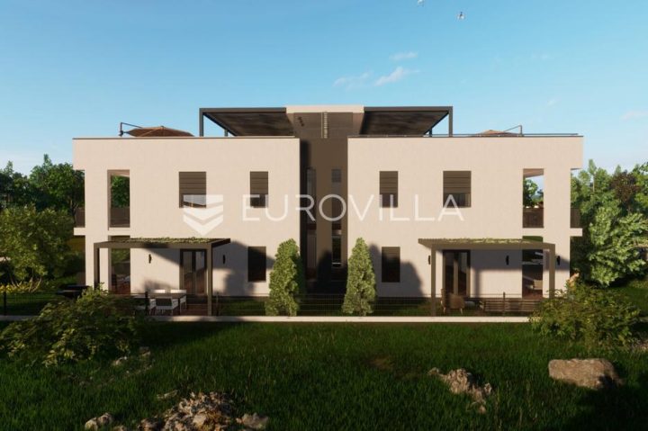 Grundstück zu verkaufen 775 m² – Nin
