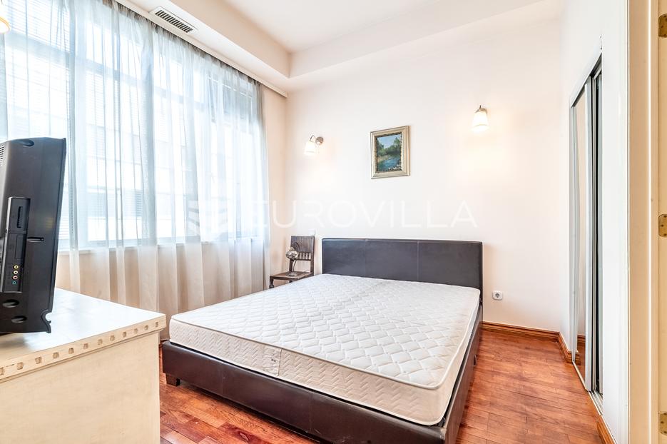 Apartmán Na predaj -  Donji Grad