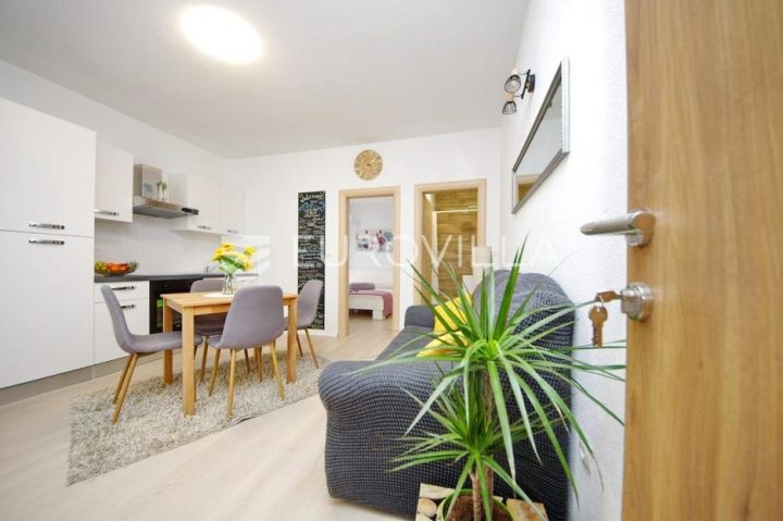 Apartment zu vermieten 35 m² – Kaštel Kambelovac