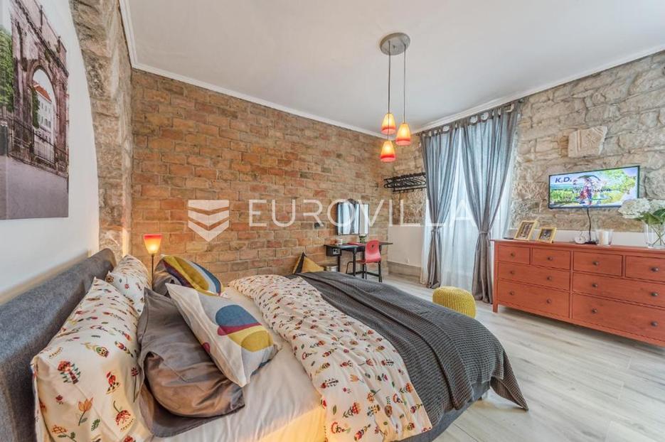 Apartment Zu verkaufen -  Pula