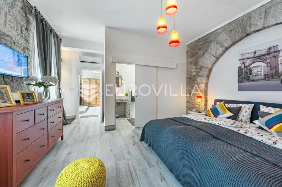 Apartment Zu verkaufen -  Pula