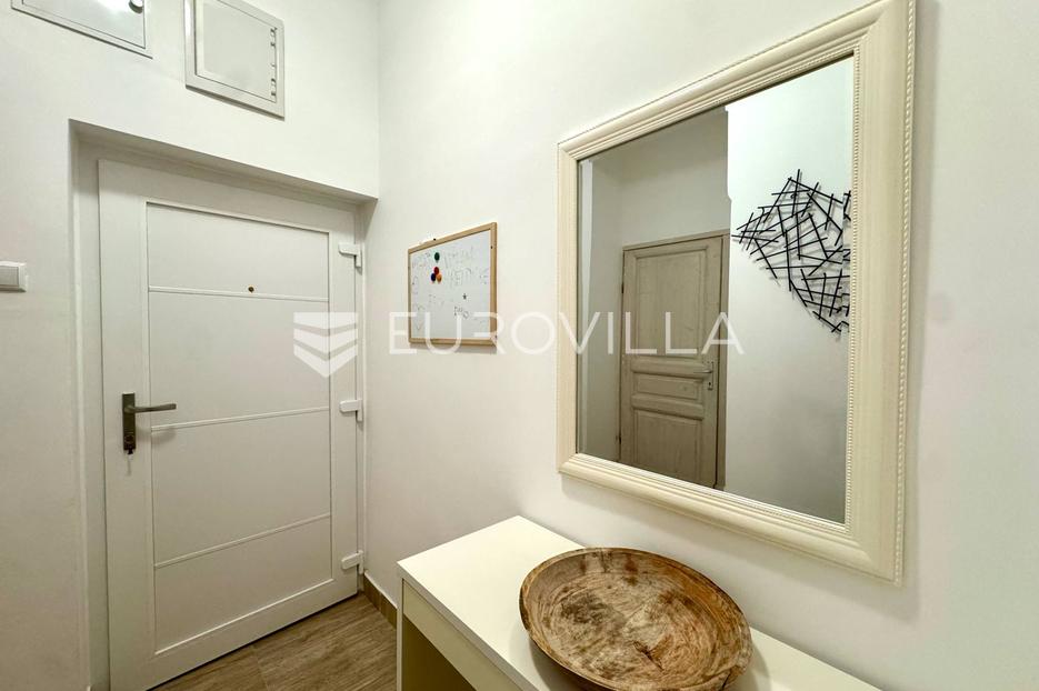 Apartment Zu verkaufen -  Pula