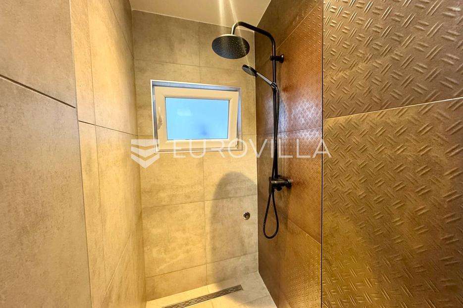 Apartma Naprodaj - Istarska Pula