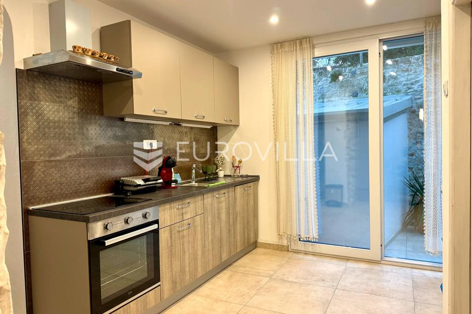 Apartment Zu verkaufen -  Pula