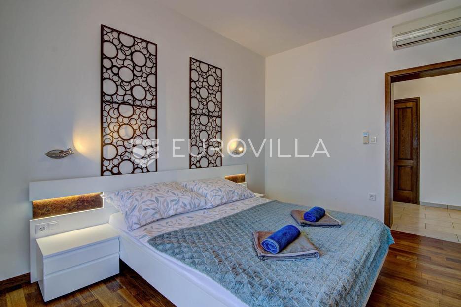 House For sale - Ličko-senjska Senj