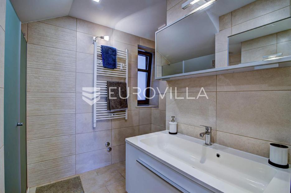 House For sale - Ličko-senjska Senj
