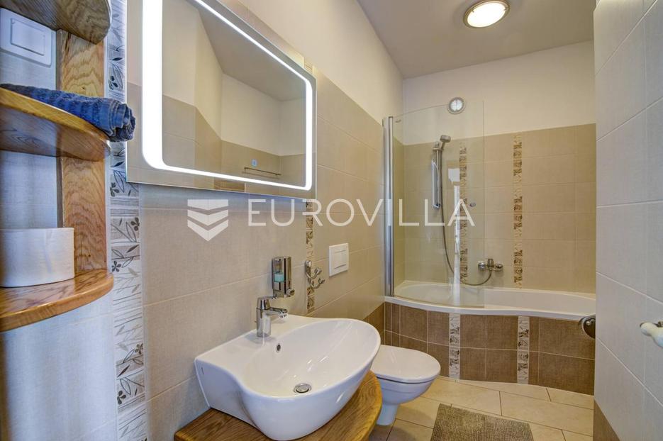 House For sale - Ličko-senjska Senj