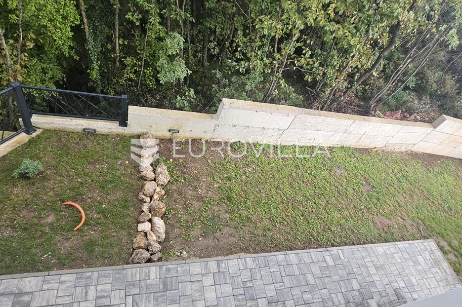 Appartamento In vendita -  Kastav