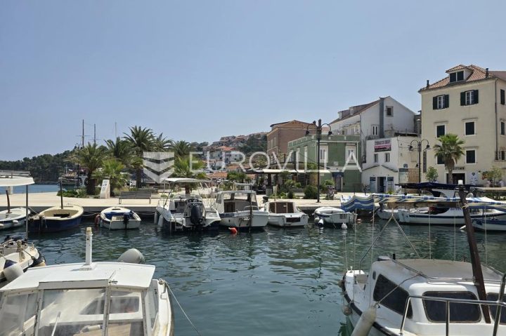 Terrain à vendre 10388 m² – Jelsa