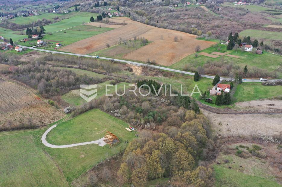 Działka Na sprzedaż - Karlovačka Rakovica - foto 2/2