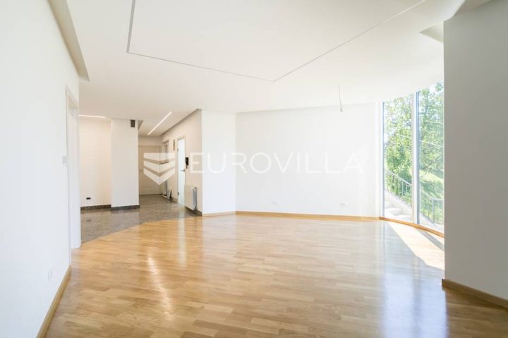 Maison À vendre - Grad Zagreb Gornji Grad - Medveščak - foto 2/29