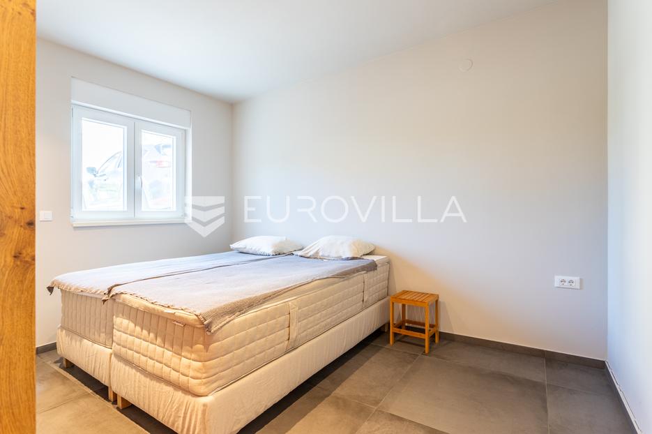 Appartamento In vendita -  Šibenik - Okolica