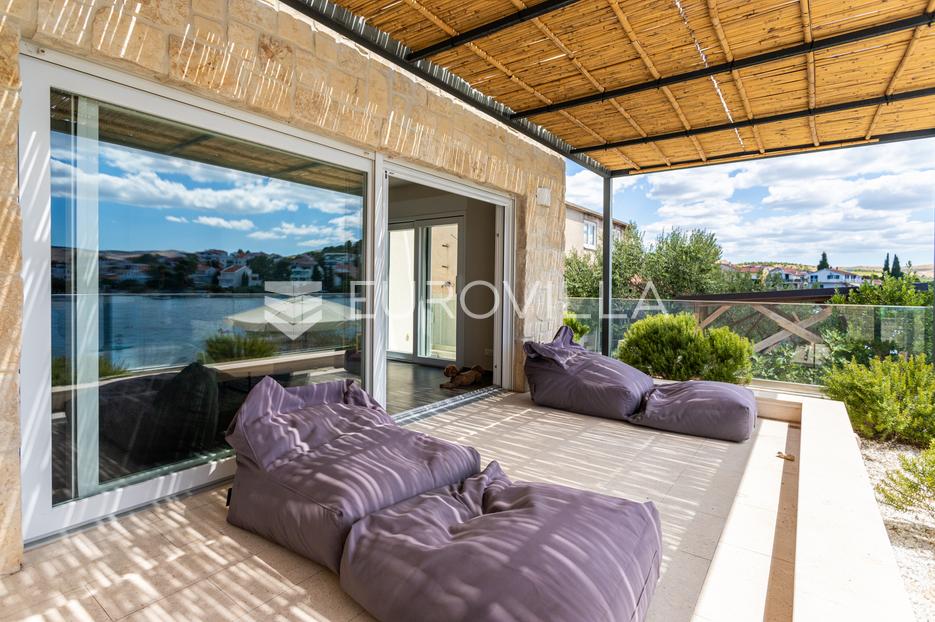 Appartamento In vendita -  Šibenik - Okolica