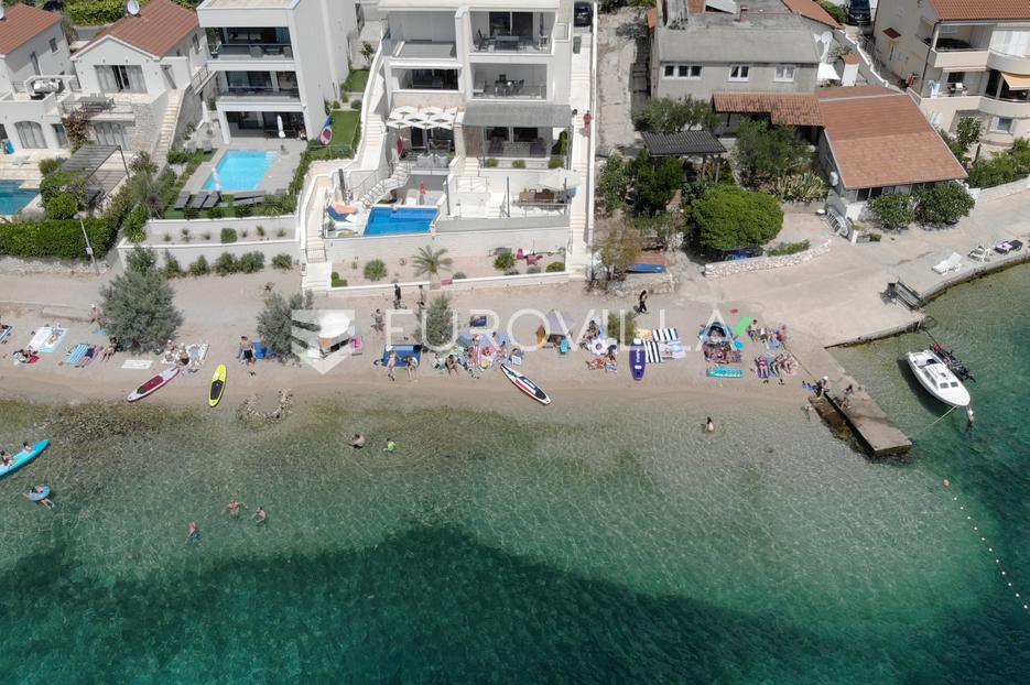Appartamento In vendita -  Šibenik - Okolica