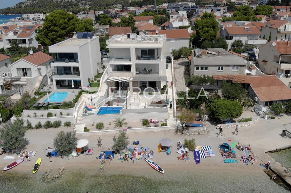 Appartamento In vendita -  Šibenik - Okolica