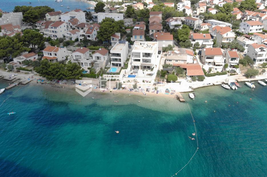 Appartamento In vendita -  Šibenik - Okolica