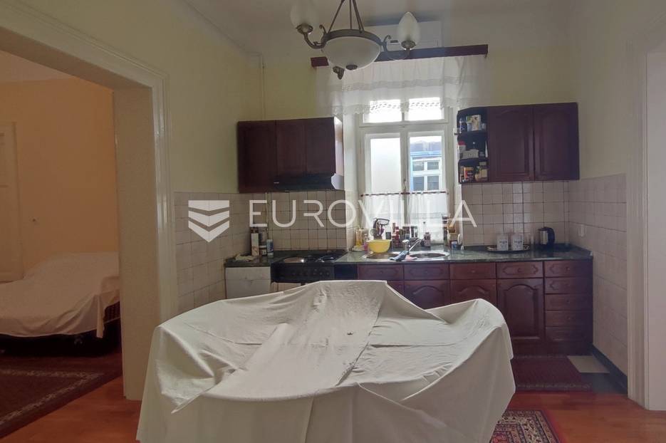 Apartment Zu verkaufen -  Pula