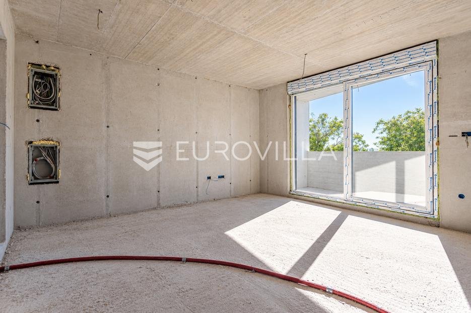 Appartement À vendre - Splitsko-dalmatinska Solin - foto 1/7