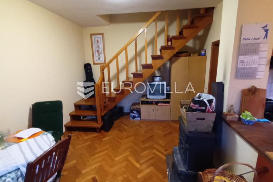 Casa In vendita -  Slunj