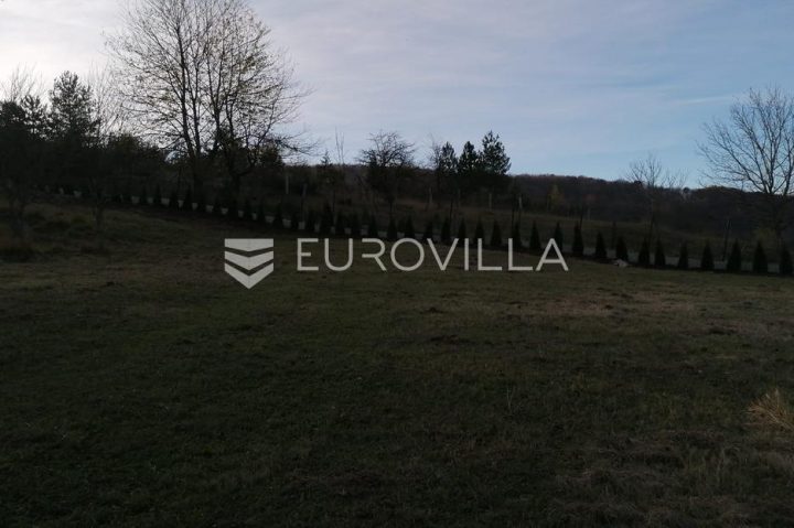 Parcela Na predaj - Karlovačka Plaški - foto 3/17