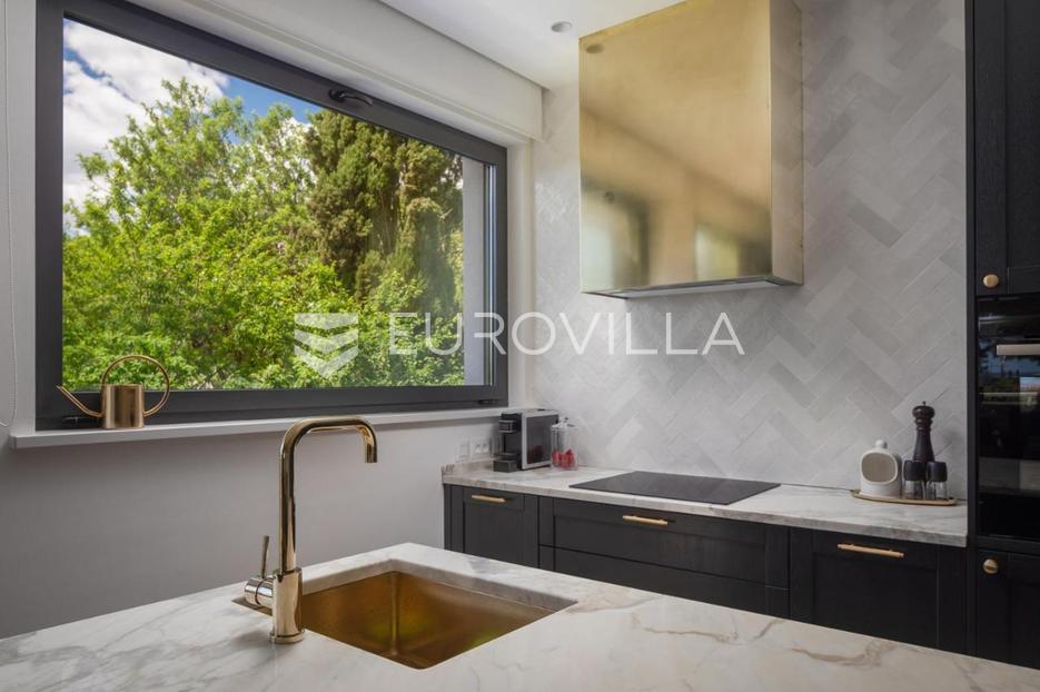 Apartmán Na prodej -  Split