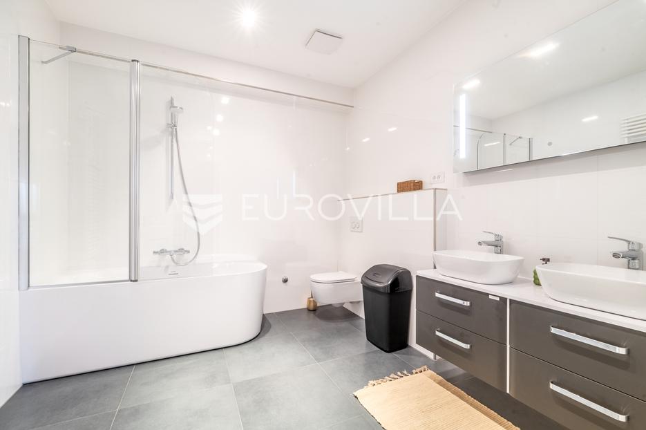 Appartement À vendre - Grad Zagreb Gornji Grad - Medveščak