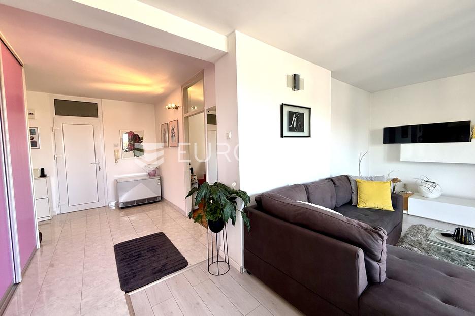 Apartment Zu verkaufen -  Pula