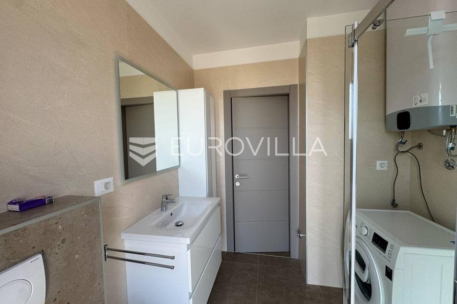 Flat For sale - Istarska Pula