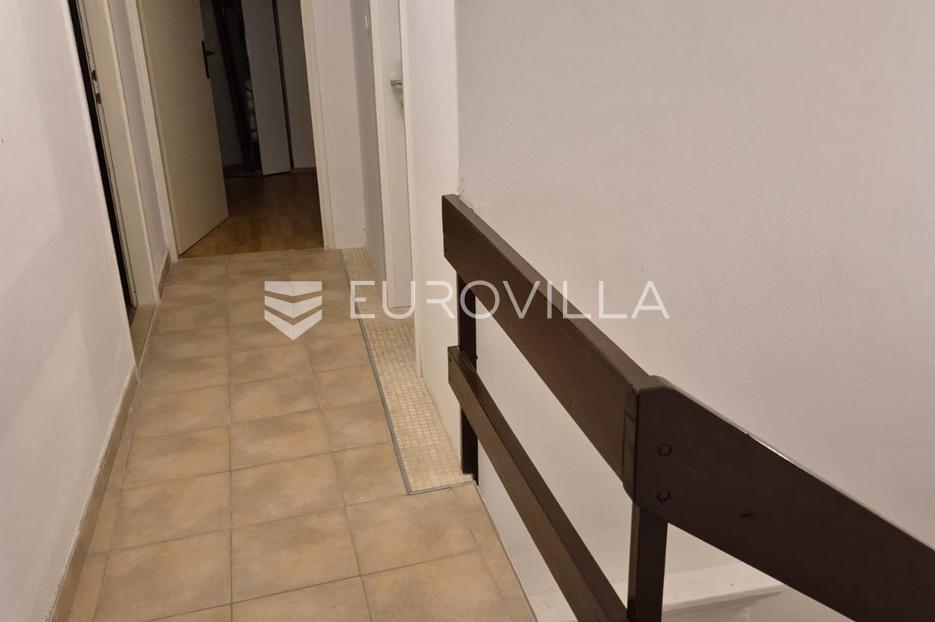 Haus Zu verkaufen -  Milna