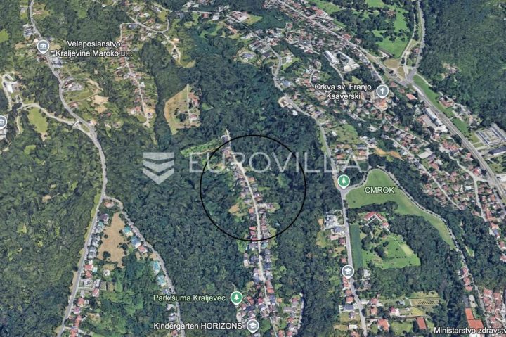 Zemljište na prodaju 2168 m² – Prekrižje