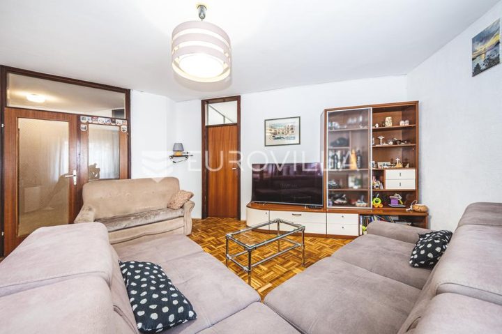 Stan na prodaju 55 m² – Rudeš