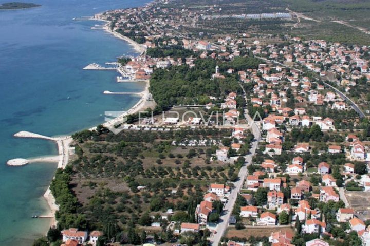 Land for sale 728 m² – Turanj