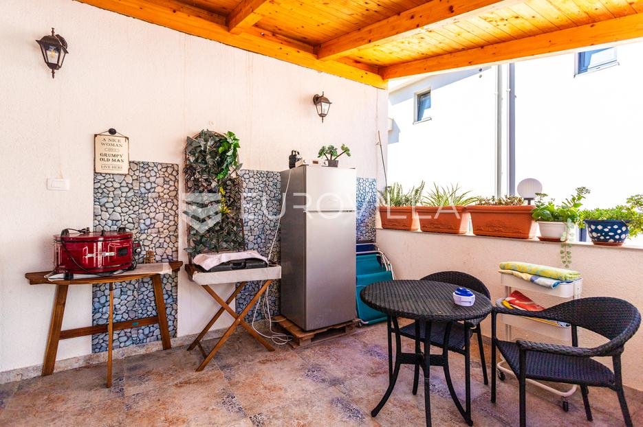 Flat For sale - Splitsko-dalmatinska Sutivan