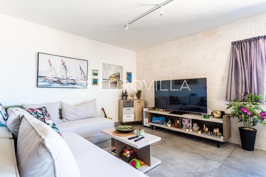 Flat For sale - Splitsko-dalmatinska Sutivan - foto 3/35
