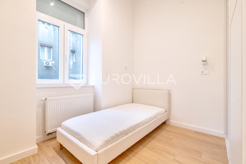 Flat For sale -  Donji Grad