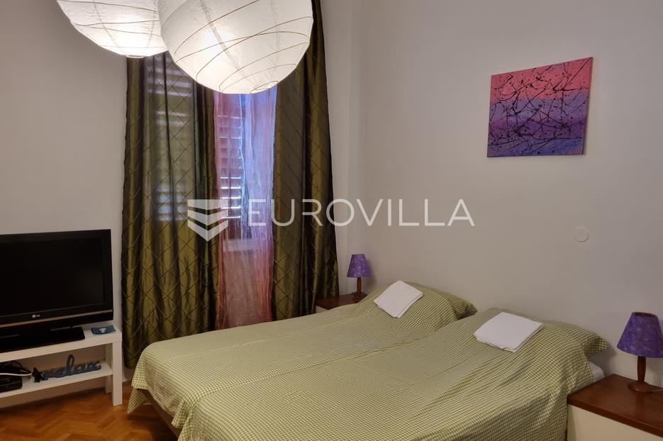 Kuća Na prodaju -  Pula