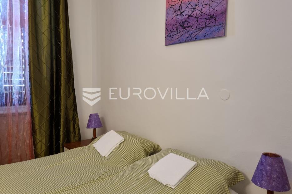 Kuća Na prodaju -  Pula