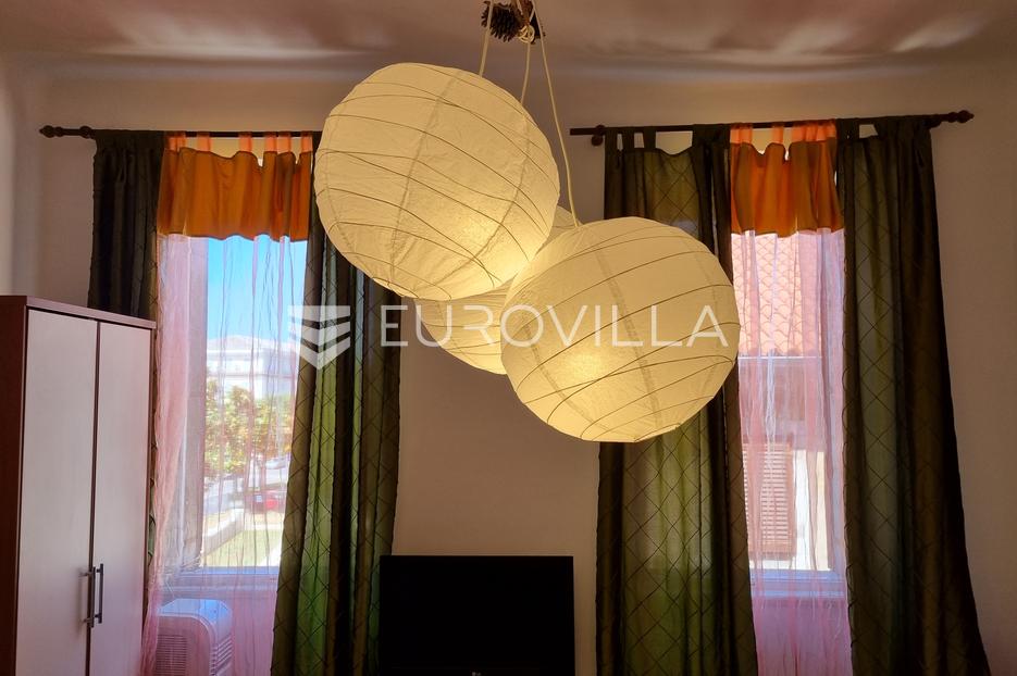Kuća Na prodaju -  Pula