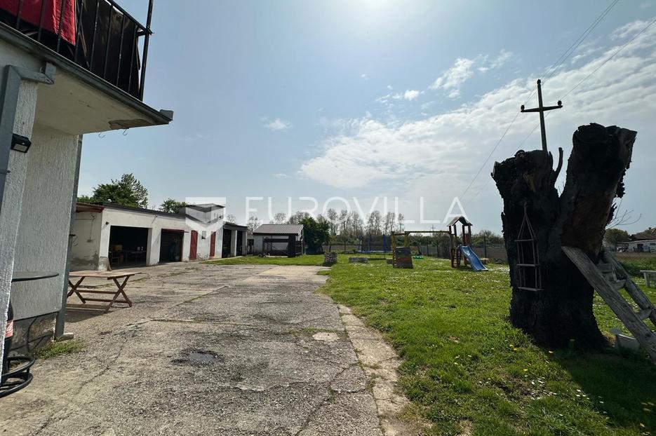 House For sale - Vukovarsko-srijemska Vukovar - Okolica