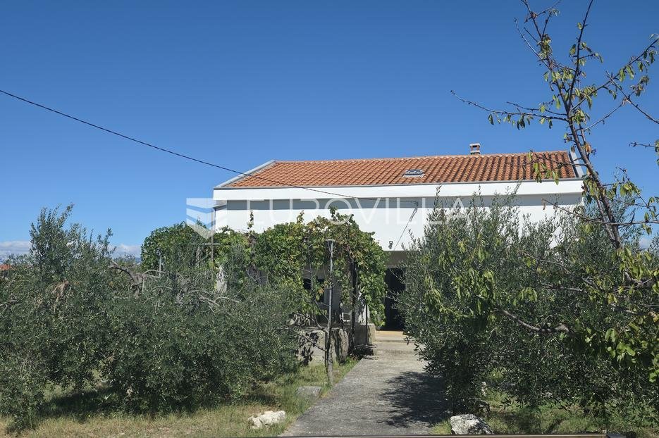 House For sale - Zadarska Vrsi