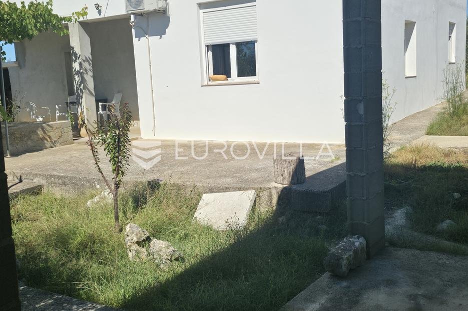 House For sale - Zadarska Vrsi